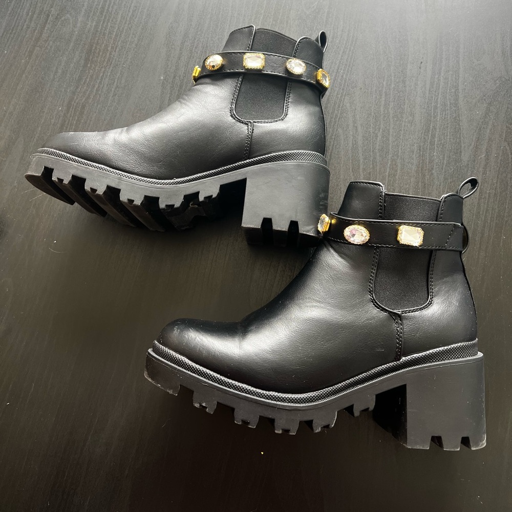 Biker/Moro Boots Size 7 Worn ONCE